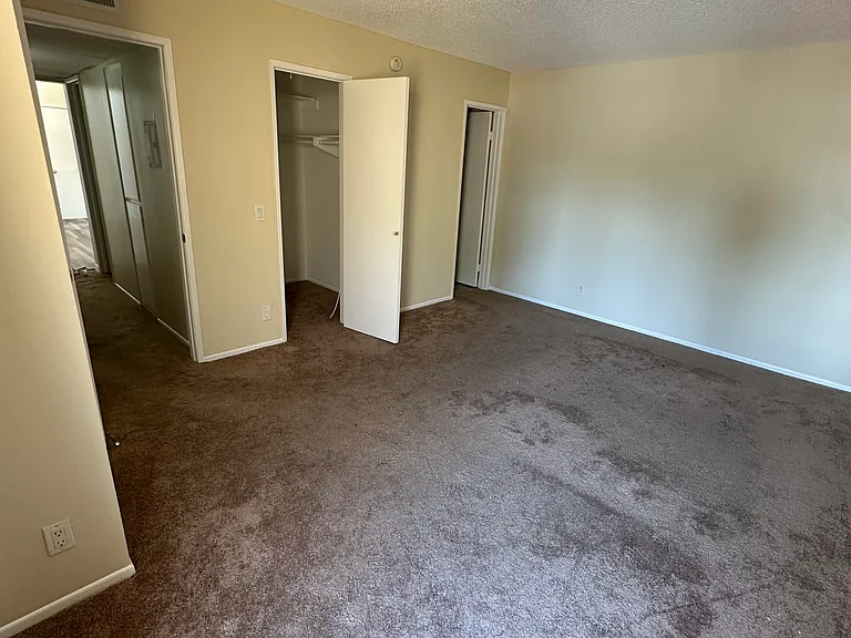 18724 Mandan St #1212 — Photo 15