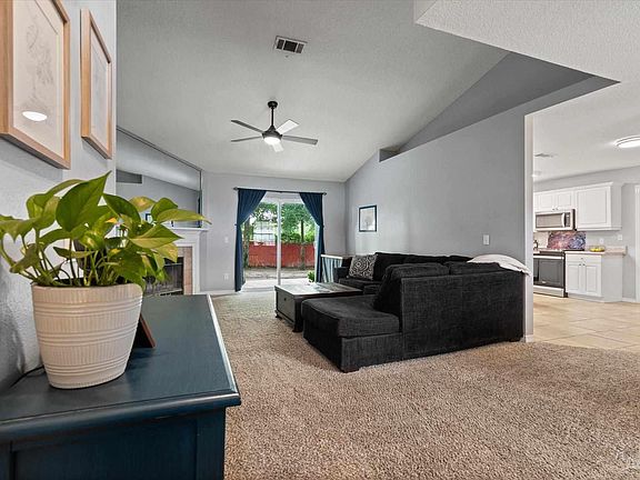 2nd image of 1213 Tiffany Dr