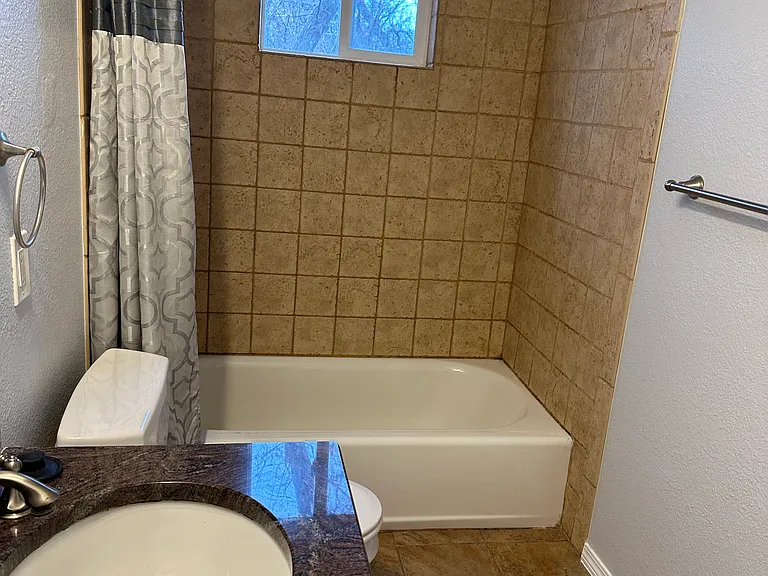 upstairs full bathroom view 2