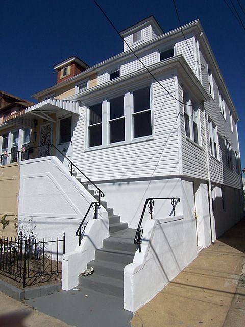 1st image of 6920 Almeda Ave