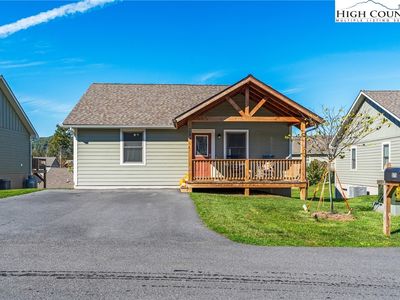 575 Townhomes Place #34, Boone, NC, 28607