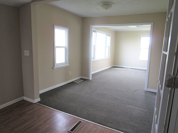5th image of 3603 32nd Ave
