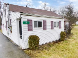 66 Estle Rd, Springfield, OH 45502
