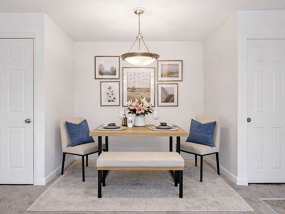3rd image of 28L Montrose Manor Ct #29-F