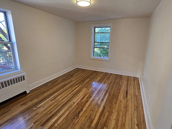 4th image of 33-34 77th St APT 3B