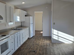 101 Hudson Ln, New Bern, NC 28560