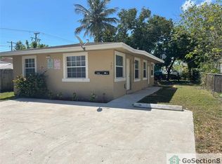 707 SW 6th St #12, Dania, FL 33004
