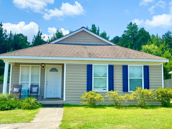 154 Hawthorne Dr, Hattiesburg, MS 39402