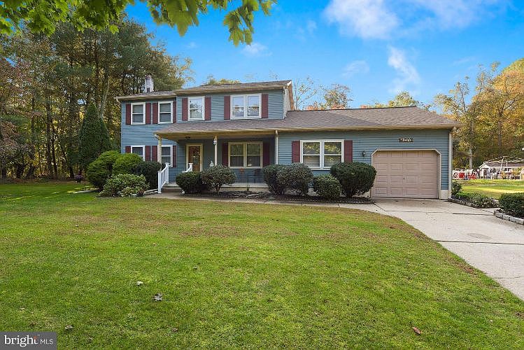 1st image of 44 Fountain Blvd