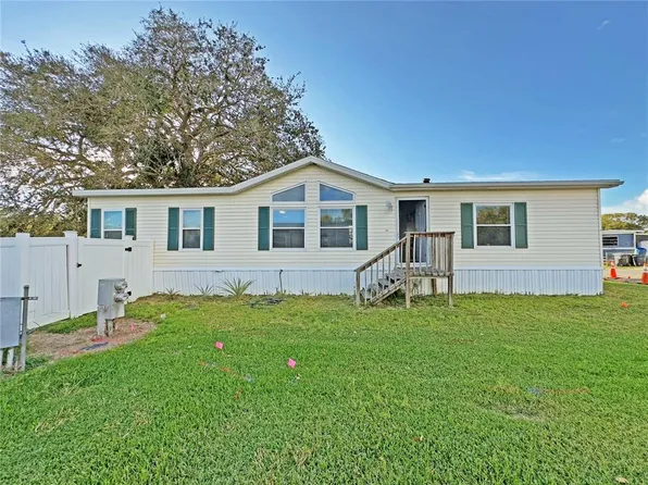 338 1st Ave N, Lake Wales, FL 33859