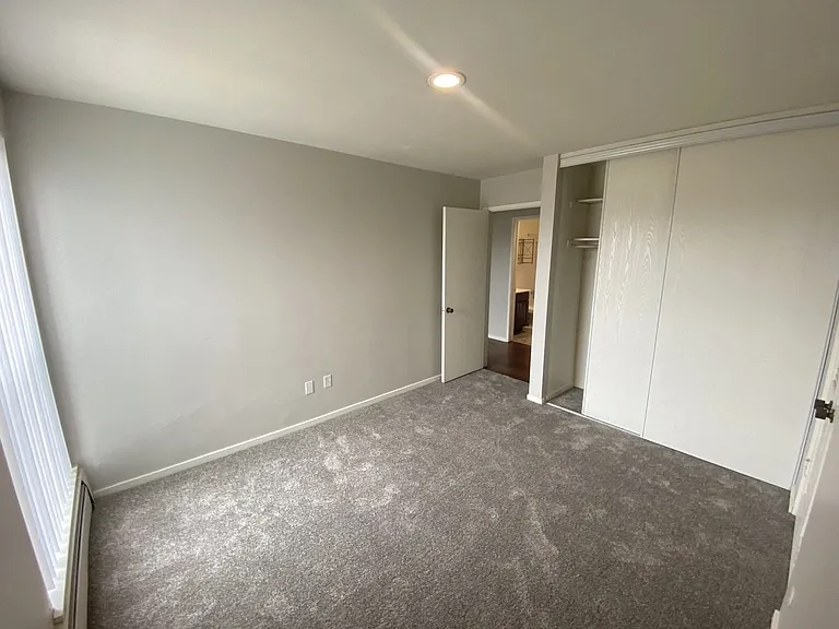 Lexington Hills Apartments — Photo 80