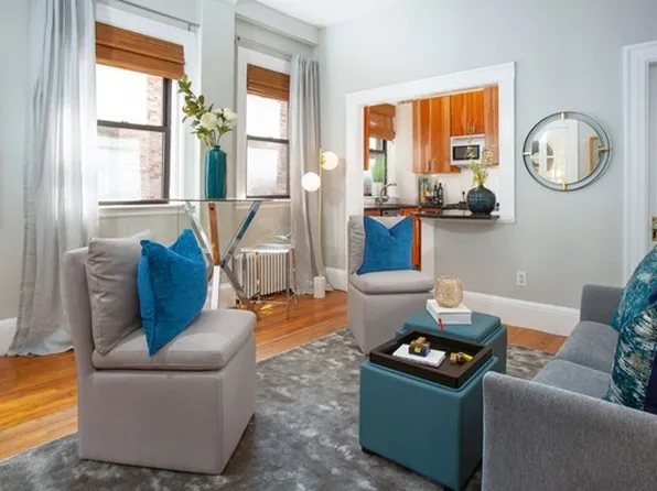 386 Commonwealth Ave APT 42, Boston, MA 02215