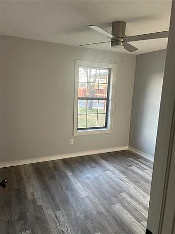 1916 SW Parkgrove Dr — Photo 13