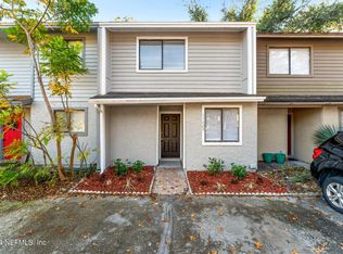 11620 Dunes Way Dr N, Jacksonville, FL 32225