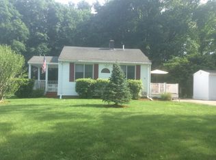 22 Smith St, Norton, MA 02766