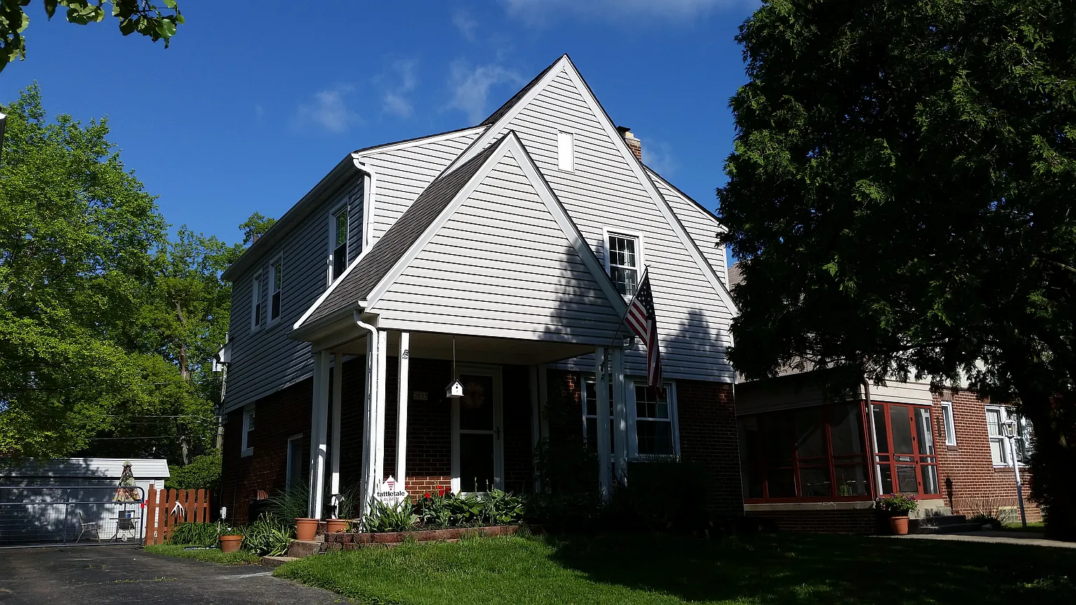 2855 Dresden St photo 1
