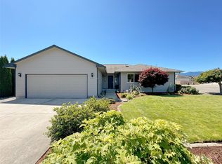 901 E Willow St, Sequim, WA 98382