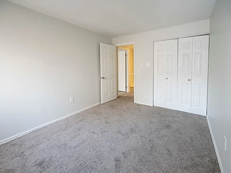 Timbercove Apartments and Townhomes — Photo 39