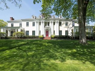 2 Upper Dogwood Ln, Rye, NY 10580