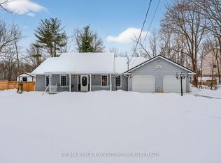 8 New St, Rideau Lakes, ON K0G 1P0
