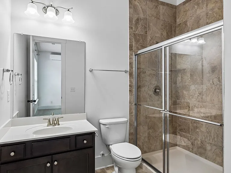 1730 Biscayne Dr — Photo 47