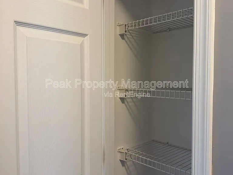 6294 Simi Ct — Photo 19