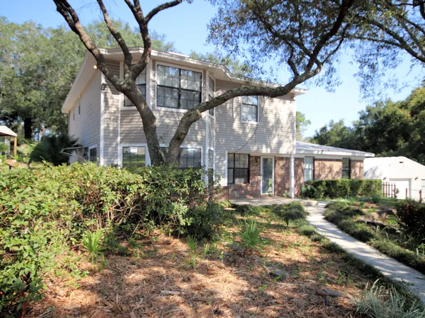 430 Detroit Ave, Valparaiso, FL 32580