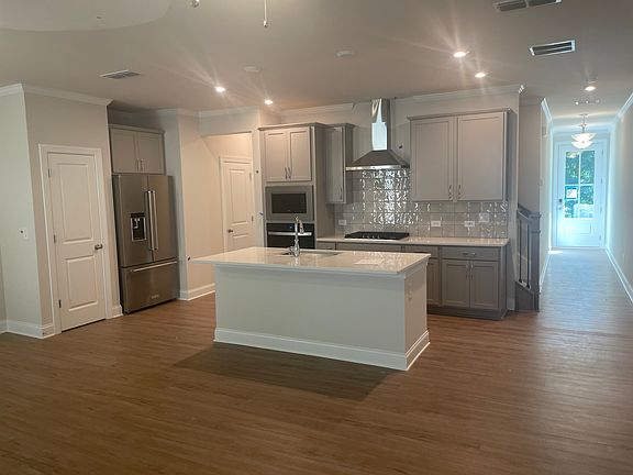 4th image of 791 Stickley Oak Way