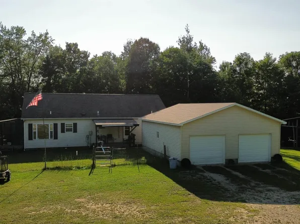 W17308 Harrington Rd, Gould City, MI 49838