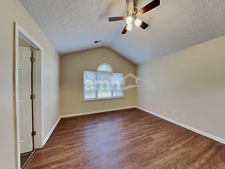 5908 Redding Rd — Photo 11