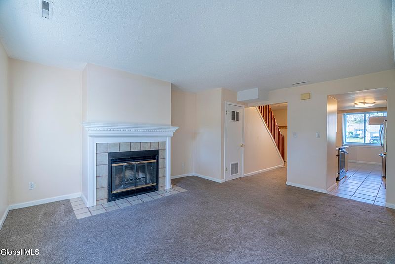 4th image of 11 Derby Drive