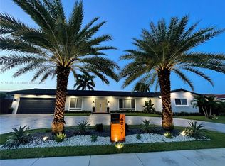 4901 Van Buren St, Hollywood, FL 33021