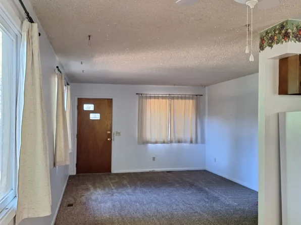1927 Burlington Ave, Billings, MT 59102