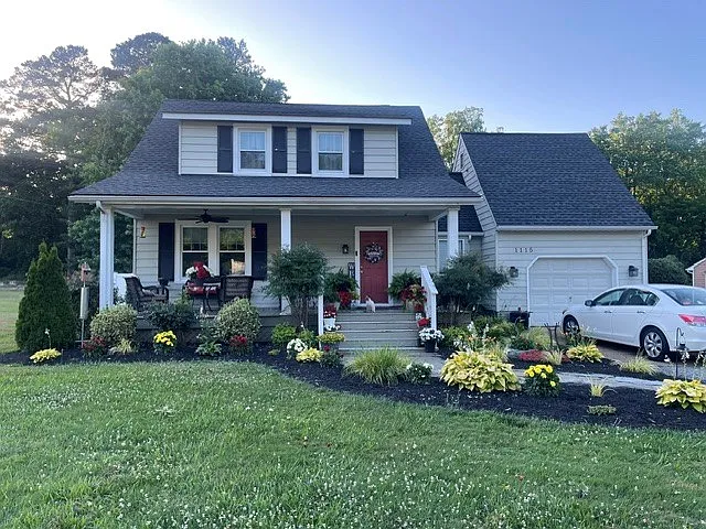1115 Hornsbyville Rd