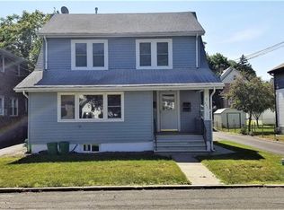 5 Center St #1, Suffern, NY 10901