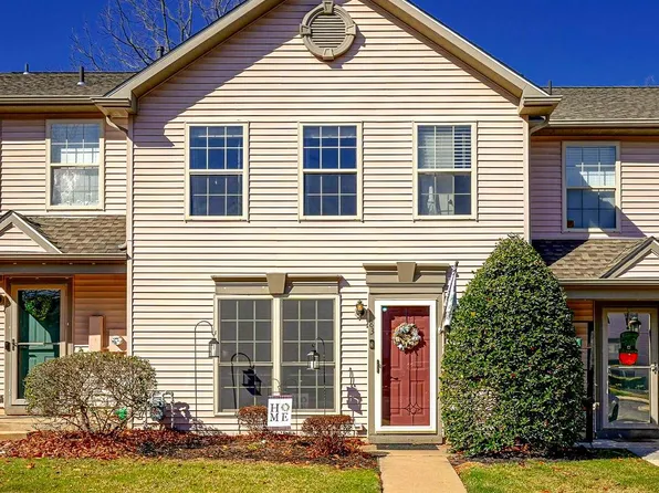 83 Forest Ct, Mantua, NJ 08051