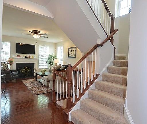 2nd image of 541 Canal Dr