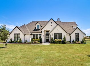2904 Terrytown Dr, Ennis, TX 75119