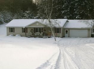7101 Appollo Lake Ln, Traverse City, MI 49684