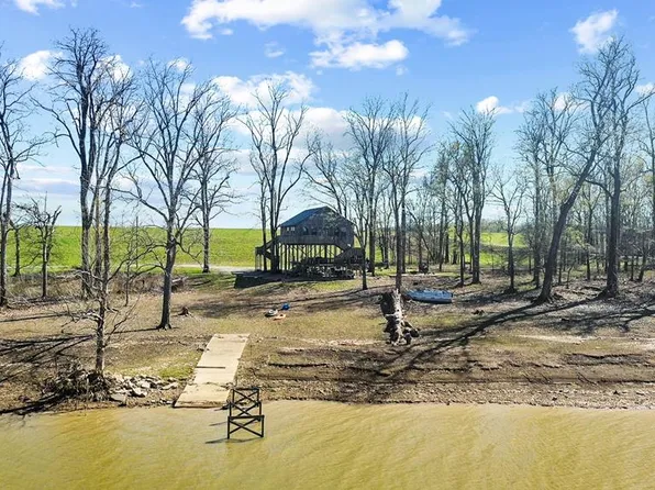 2 Greenwood Miller Rd, Beulah, MS 38726