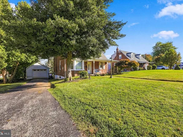 3315 Rodney Dr, Newtown Square, PA 19073