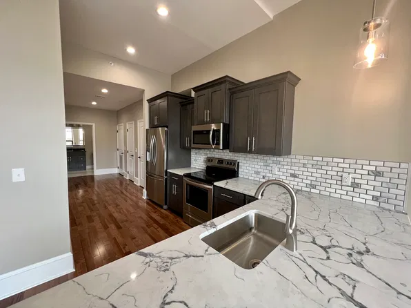 430 Lackawanna Ave APT 401, Scranton, PA 18503
