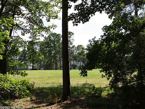 2nd image of 371 Laurel Valley Drive SW