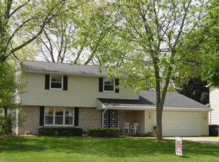 414 Brookridge St, Green Bay, WI 54301