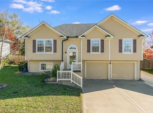 923 S Jones Ct, Independence, MO 64056