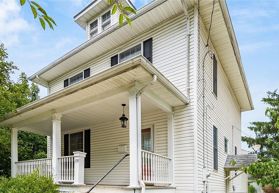 1st image of 539 Merrick Ave
