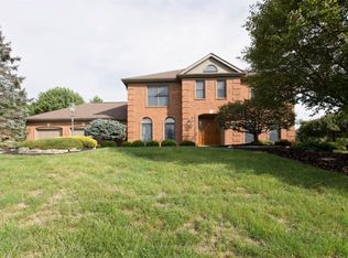 9244 Applecrest Ct, Cincinnati, OH 45242
