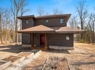 6124 N Cave Point Dr, Sturgeon Bay, WI 54235
