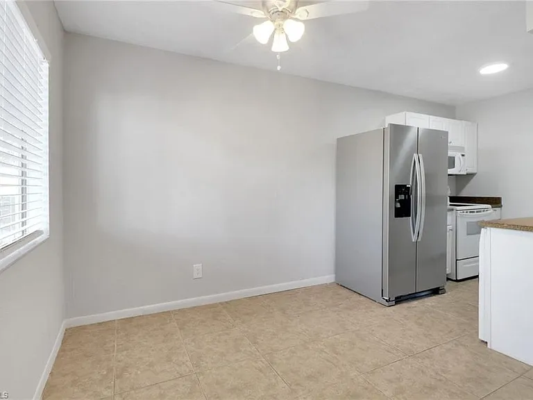 4635 Bayshore Dr #P4 — Photo 5