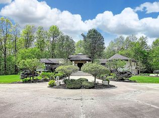 2896 Pine Grove Way, Lima, OH